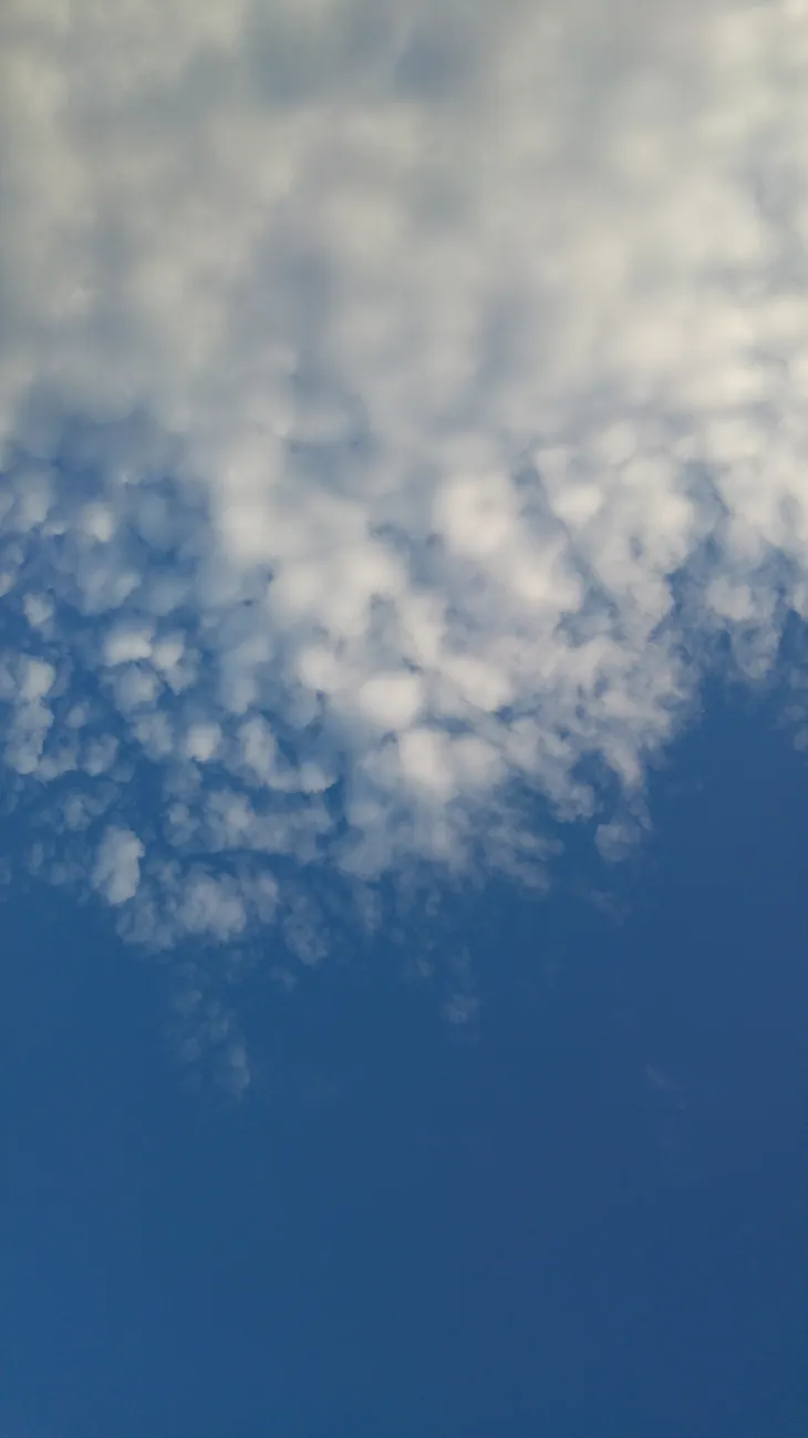 2019-09-29 Nuages et ciel bleu