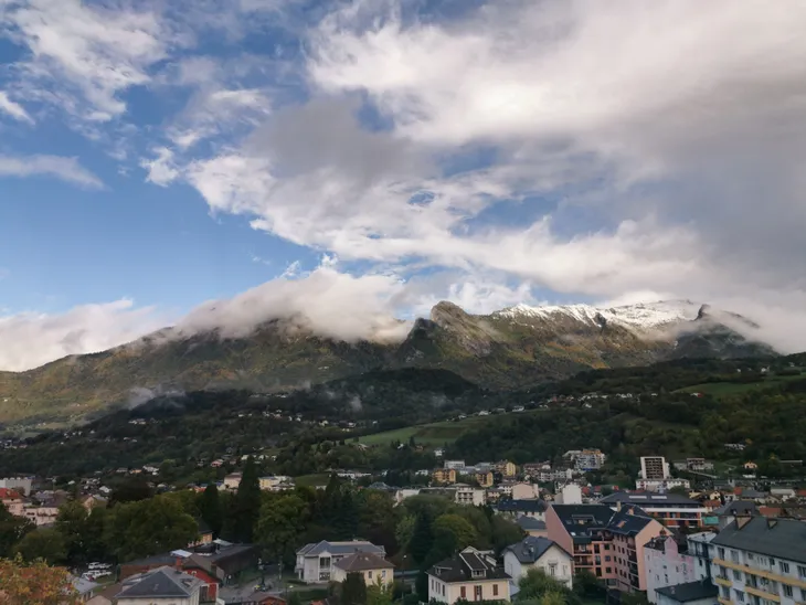2020-10-03 Matinée sur le massif des Bauges enneigé 1