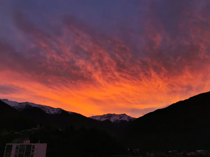 2023-01-02 Lever de soleil sur la Tarentaise 1