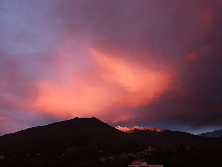 2025-11-10 Coucher de soleil sur la Tarentaise