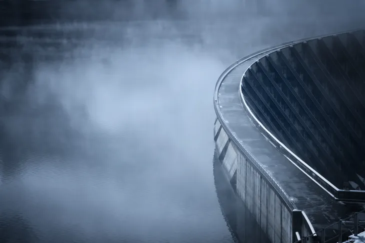 Barrage de Roselend par grand froid