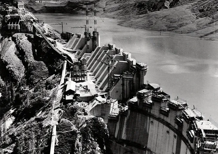 Vue belvédère côté col du pré de la construction