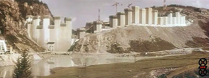 Panoramique des débuts du chantier