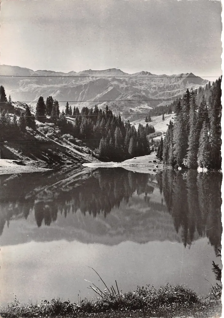Lac et vue sur Treicol